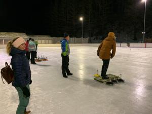 eisstockschiessen822.jpg